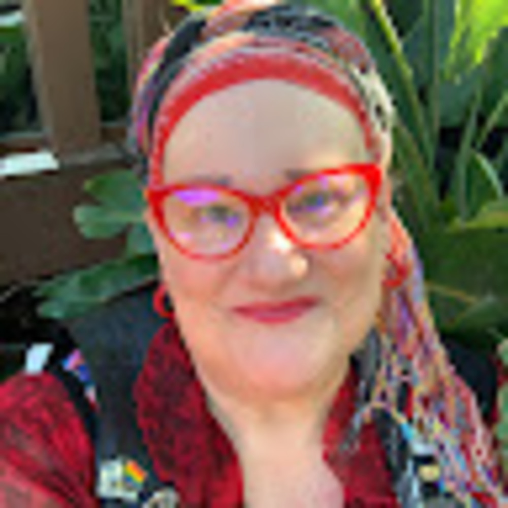 Meet your Posher, Deborah